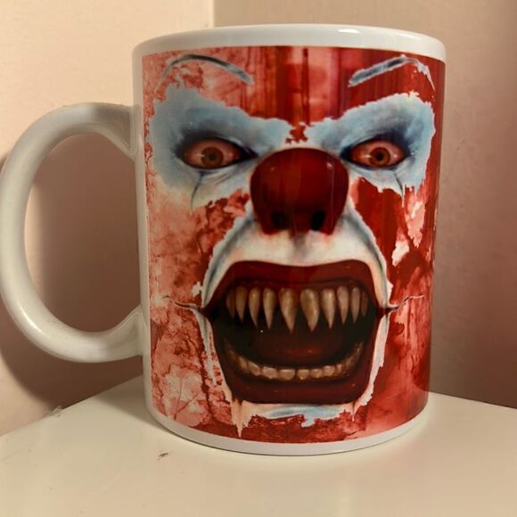 Scary Mug Handmade Horror Pennywise Clown It Bloody Ceramic Halloween - Picture 2 of 9